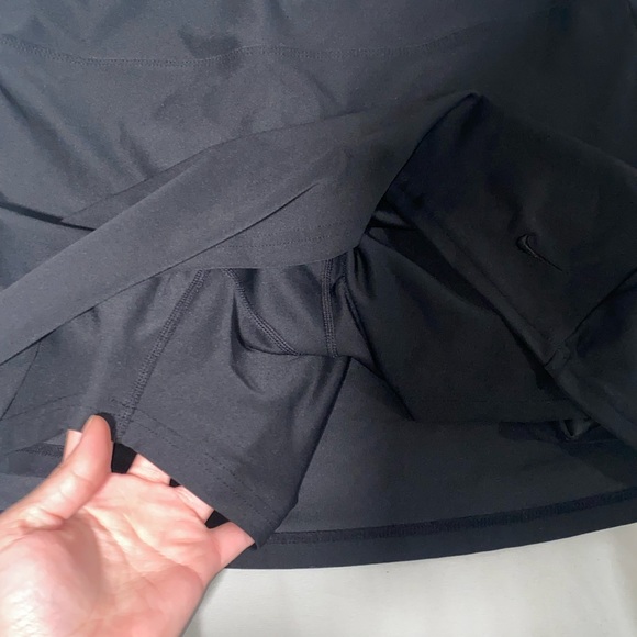 Nike Skirt Skort - Picture 3 of 4